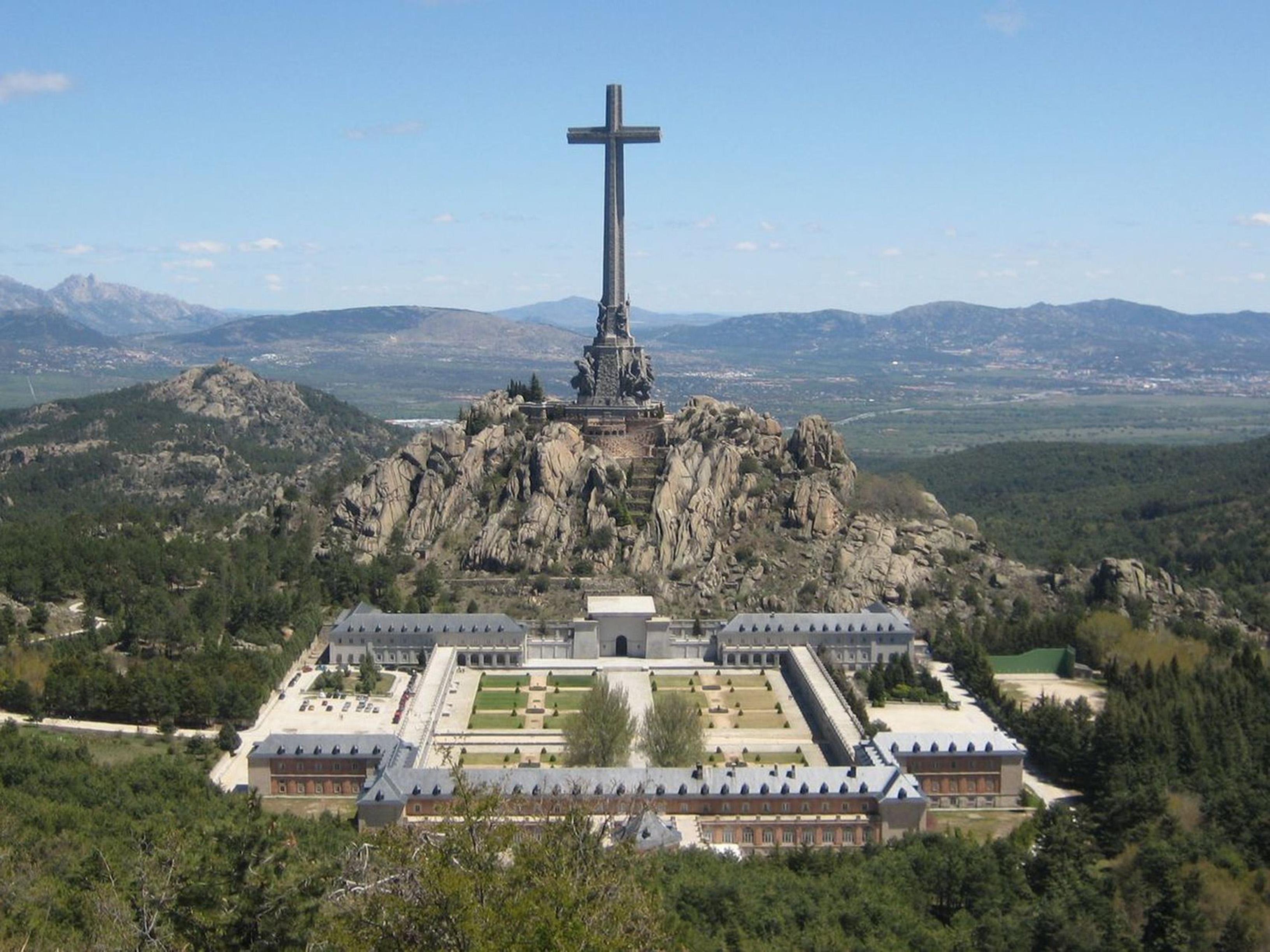 Hospederia Santa Cruz Ξενοδοχείο San Lorenzo de El Escorial Εξωτερικό φωτογραφία